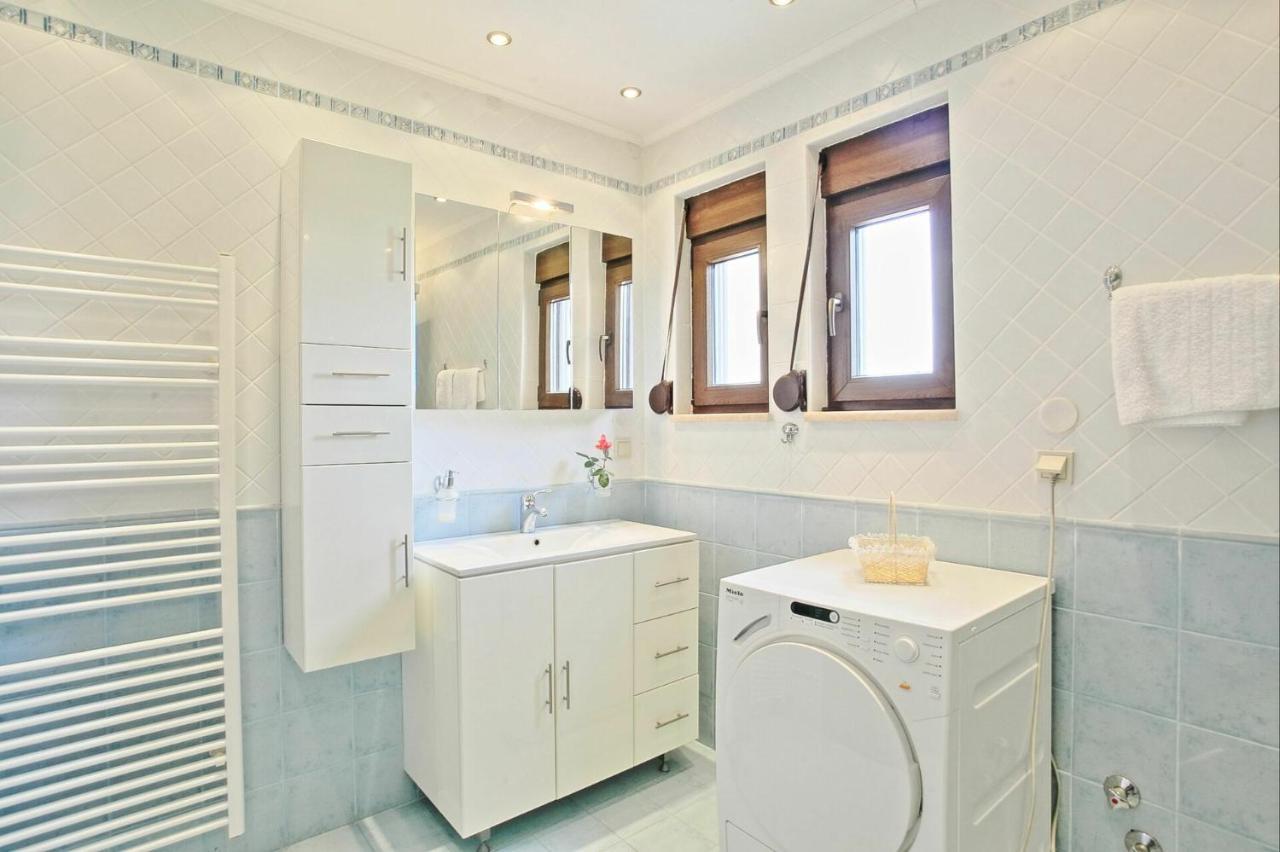 Acharavi Beach Villa By Posarellivillas Εξωτερικό φωτογραφία